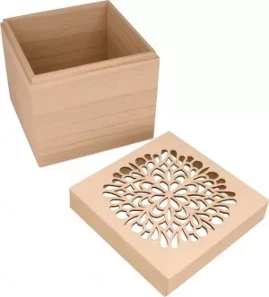 Caja Cuadrada de Madera con Filigrana Artemio