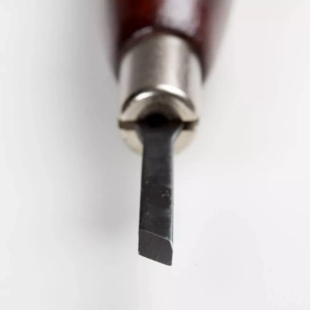 Gouge de taille Ciseau incliné 4,5 mm