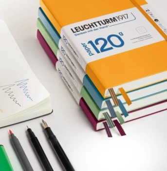 Cuaderno Medium liso Leuchtturm1917 A5 120g/m2