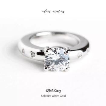 Anillo decorativo para portaplumillas MoRing Solitaire White Gold Moblique