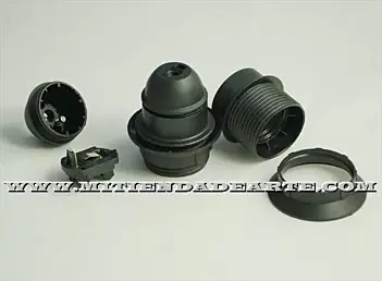 Chopo Black lighbulb base