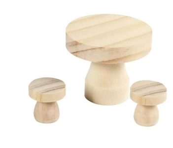 Creativ Company Wooden Table with Stools 