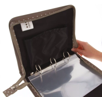 Organising case for stamps by Artemio