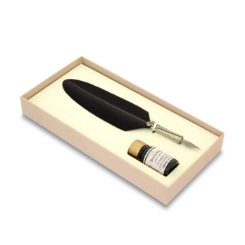 Black pen writing set